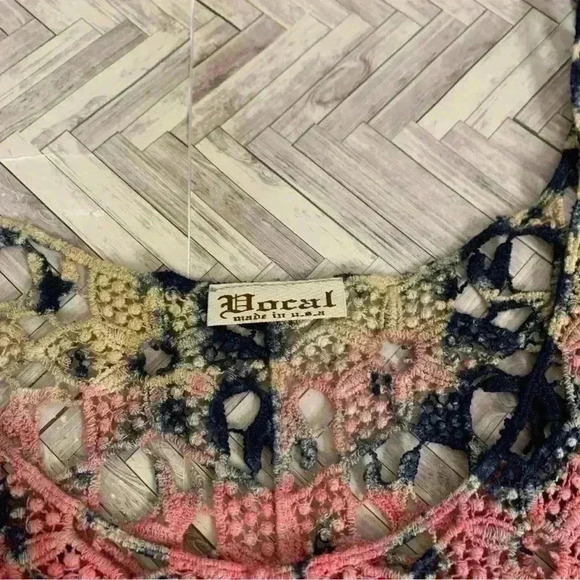 Womens See Through Net Floral Tank Small - Picture 2 of 4